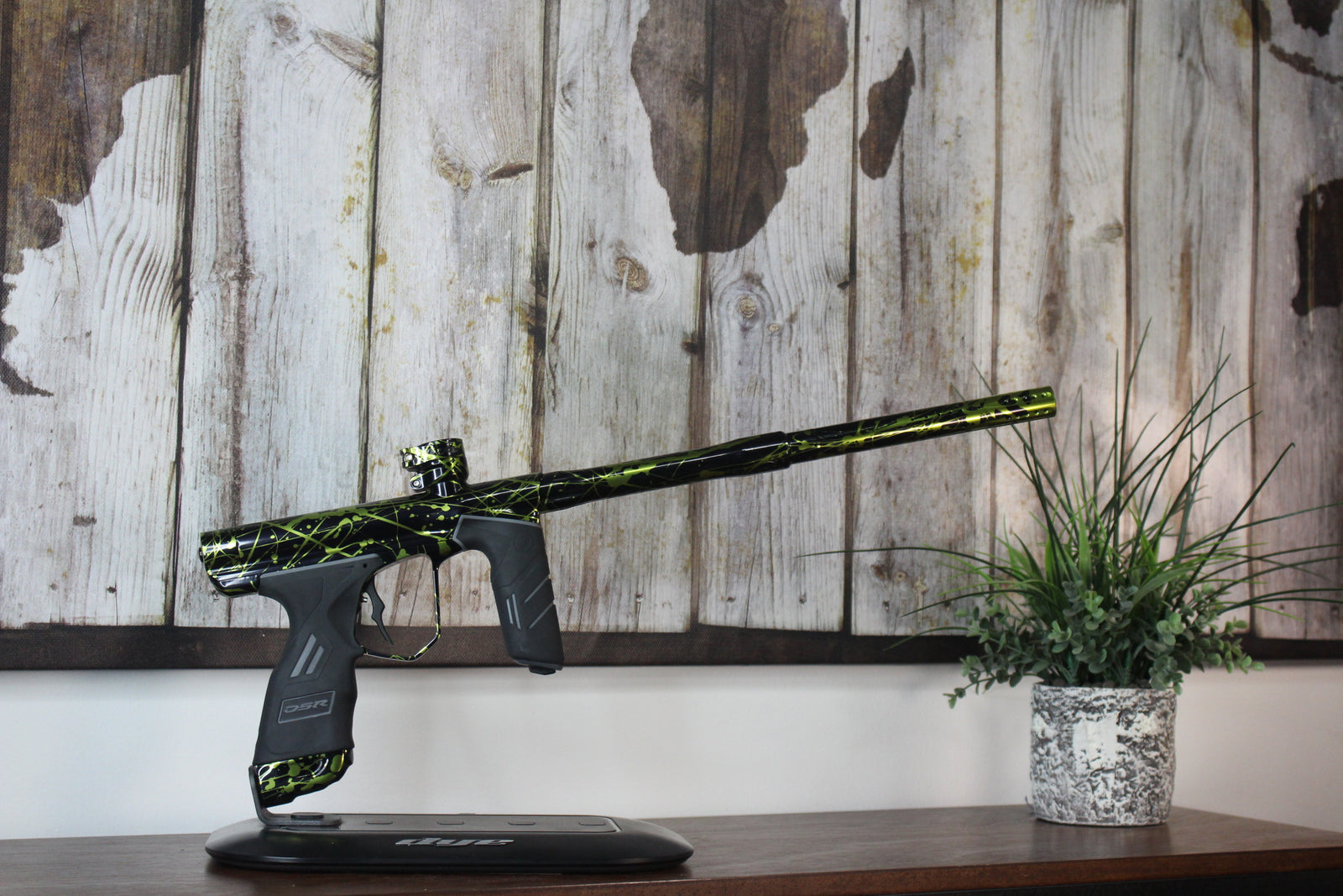 FreeFlow Pipe DSR+ - Black/Electric Green Splash