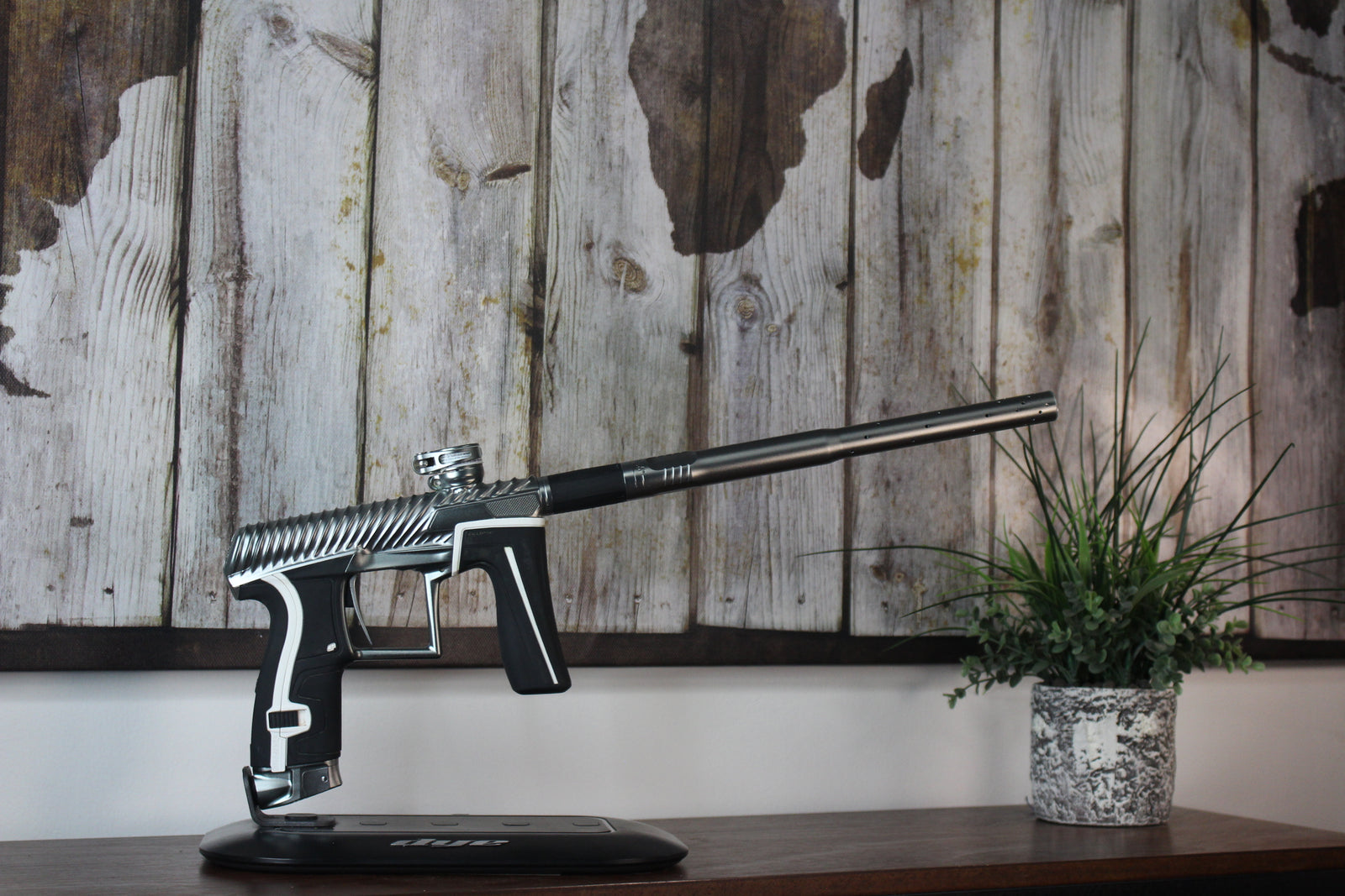 Planet Eclipse Twister Geo 4 - Graphite