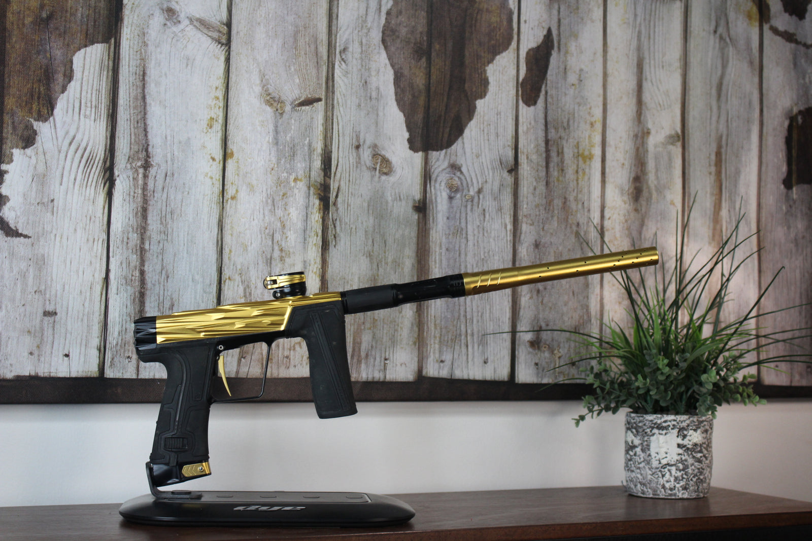 HK Army RAZR Geo R5 - Gold/Black