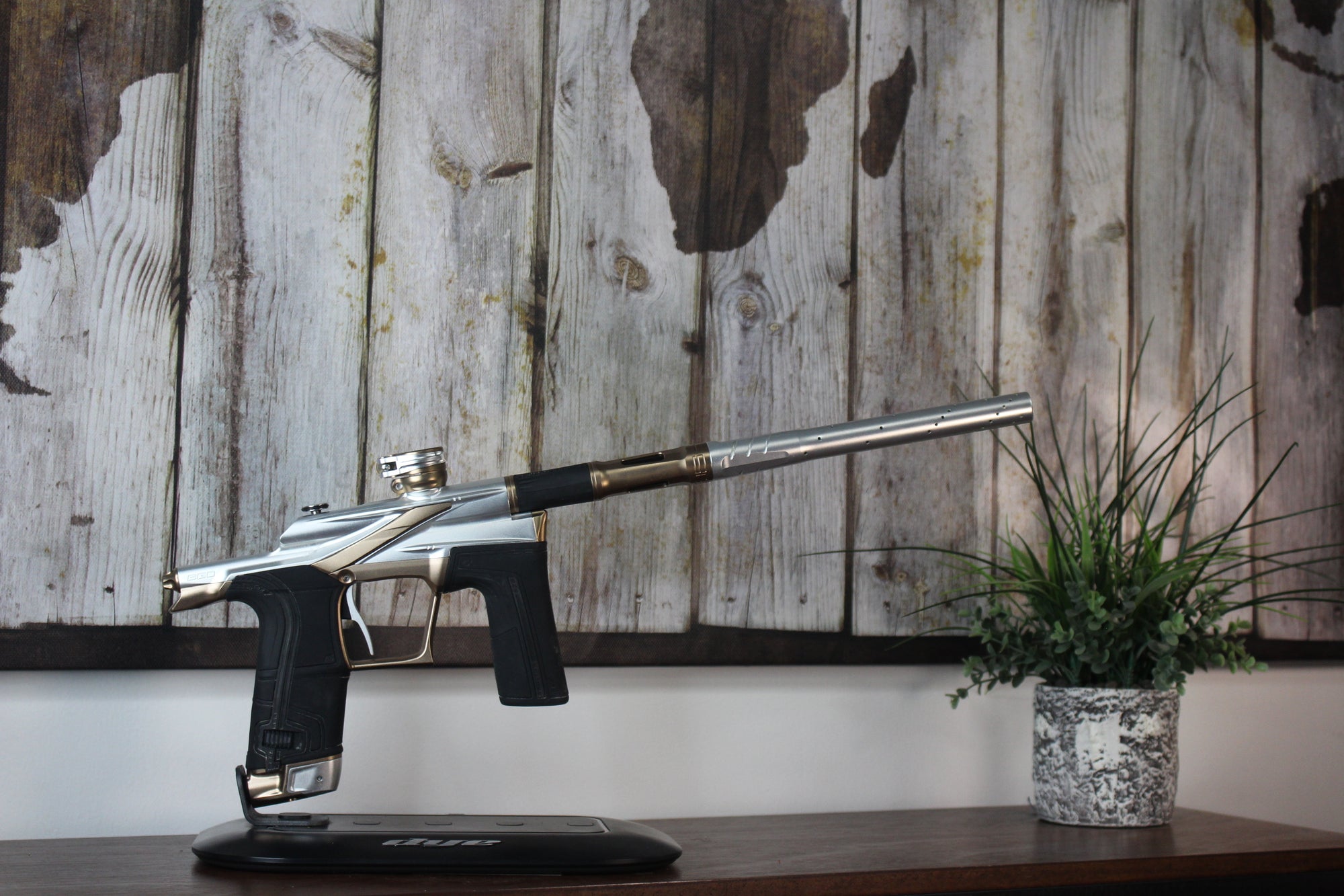 Planet Eclipse LV2 - Silver/Tan