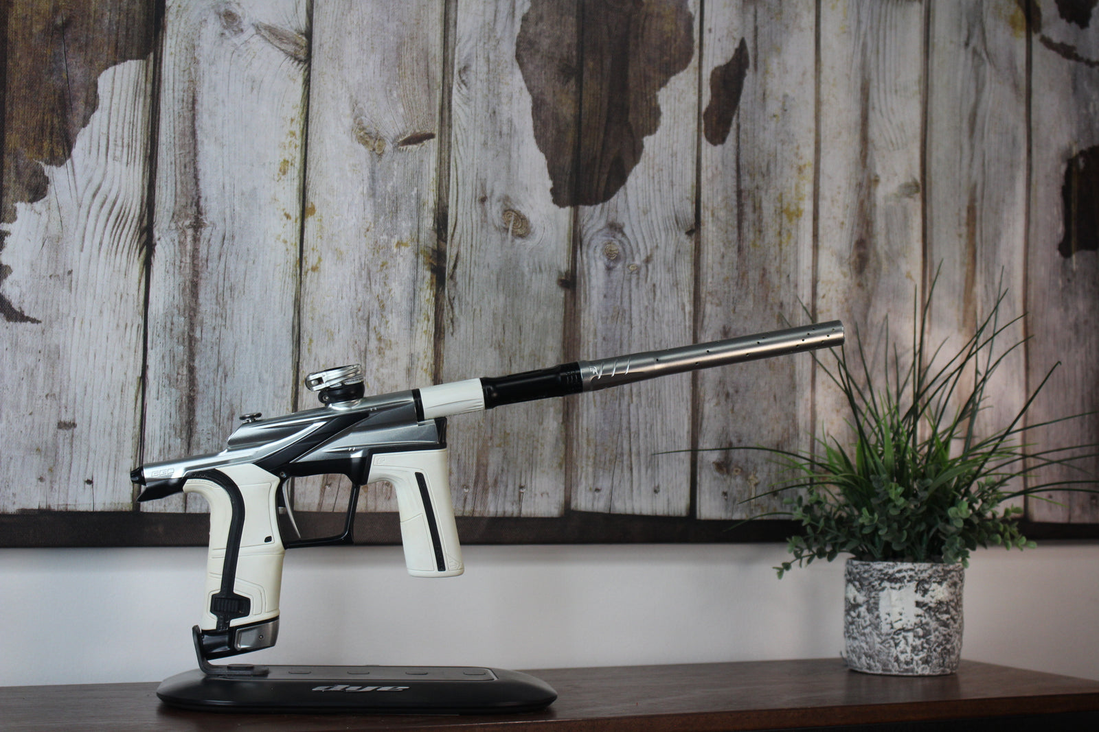 Planet Eclipse LV2 - Light Grey/Black