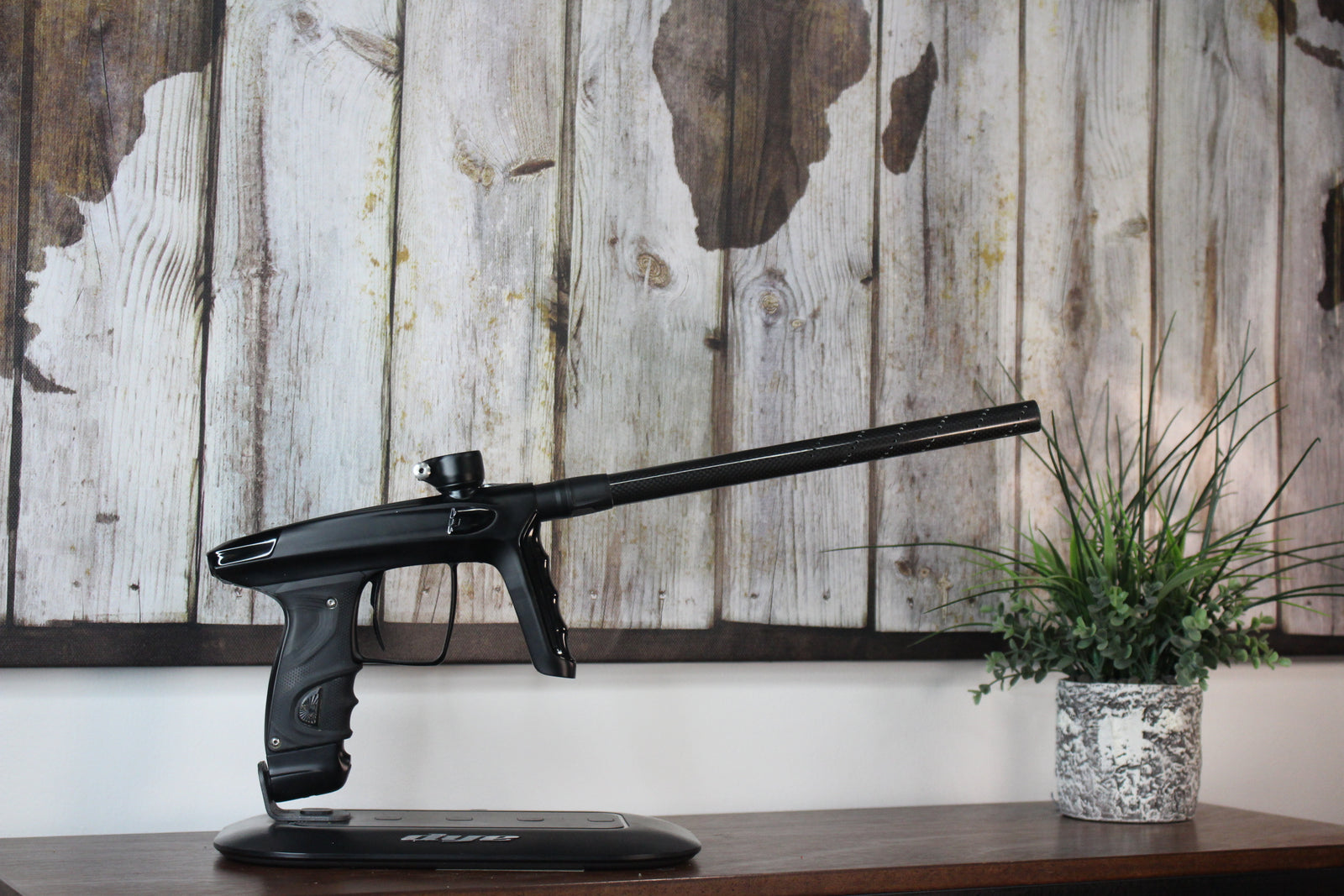 DLX Luxe TM40 - Black