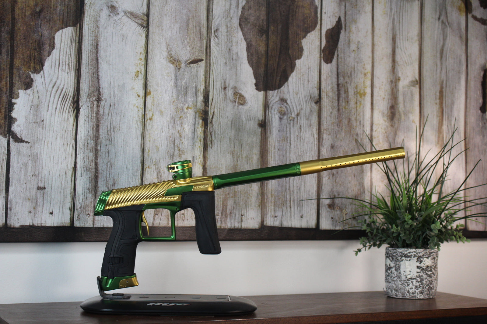 Planet Eclipse Twister CS1 - Gold/Green
