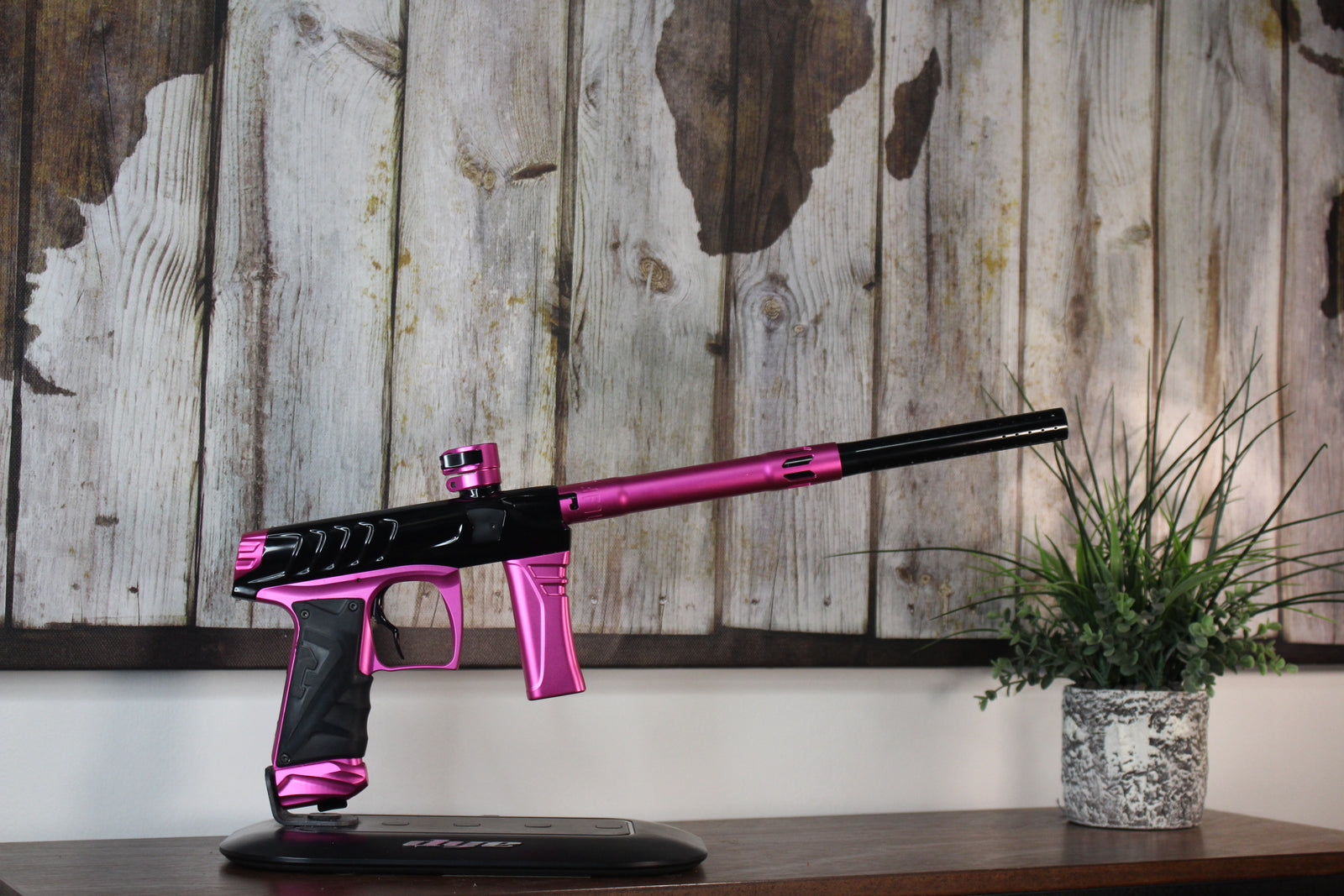 Field One Force - Black/Pink