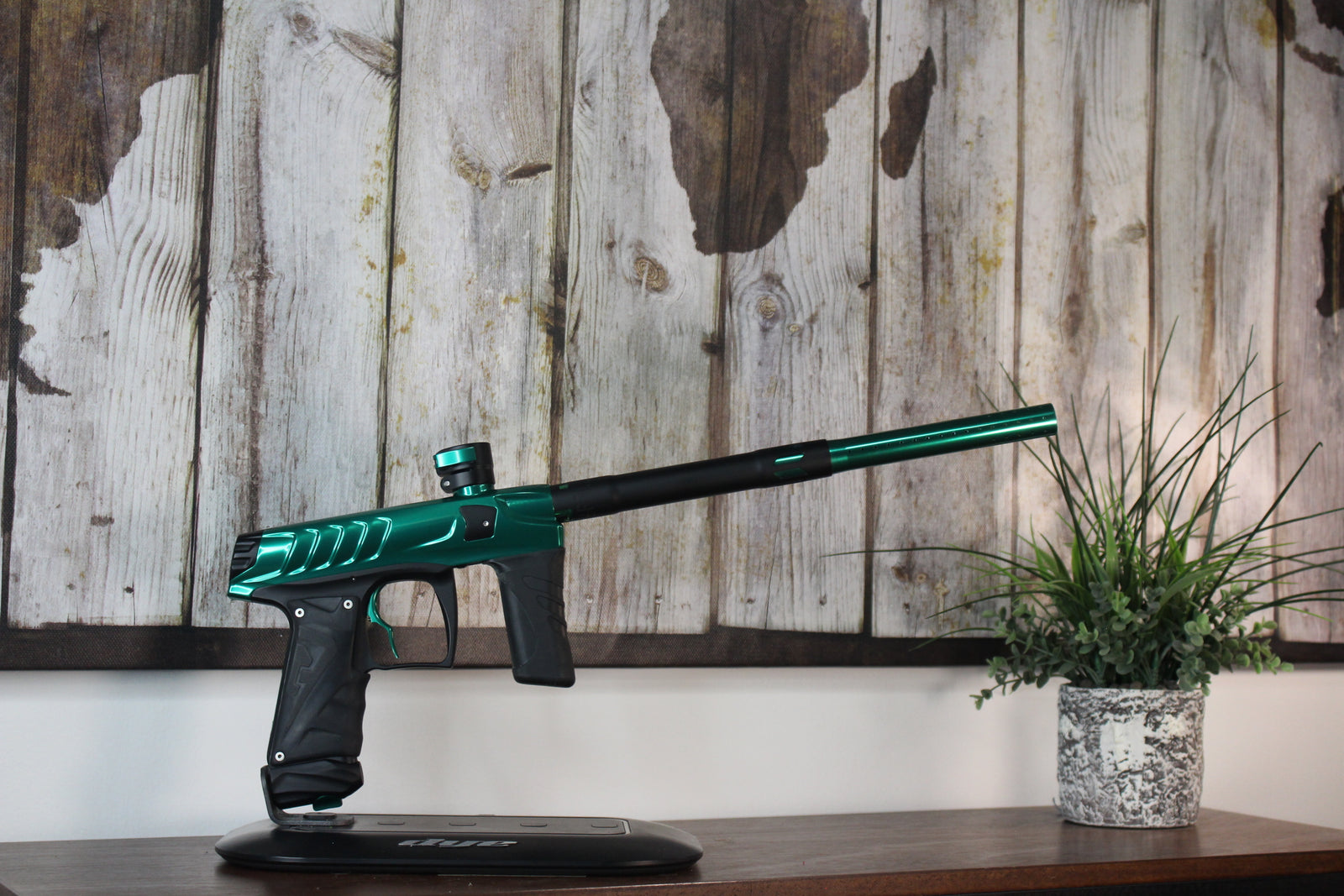 Field One Force - Green/Black