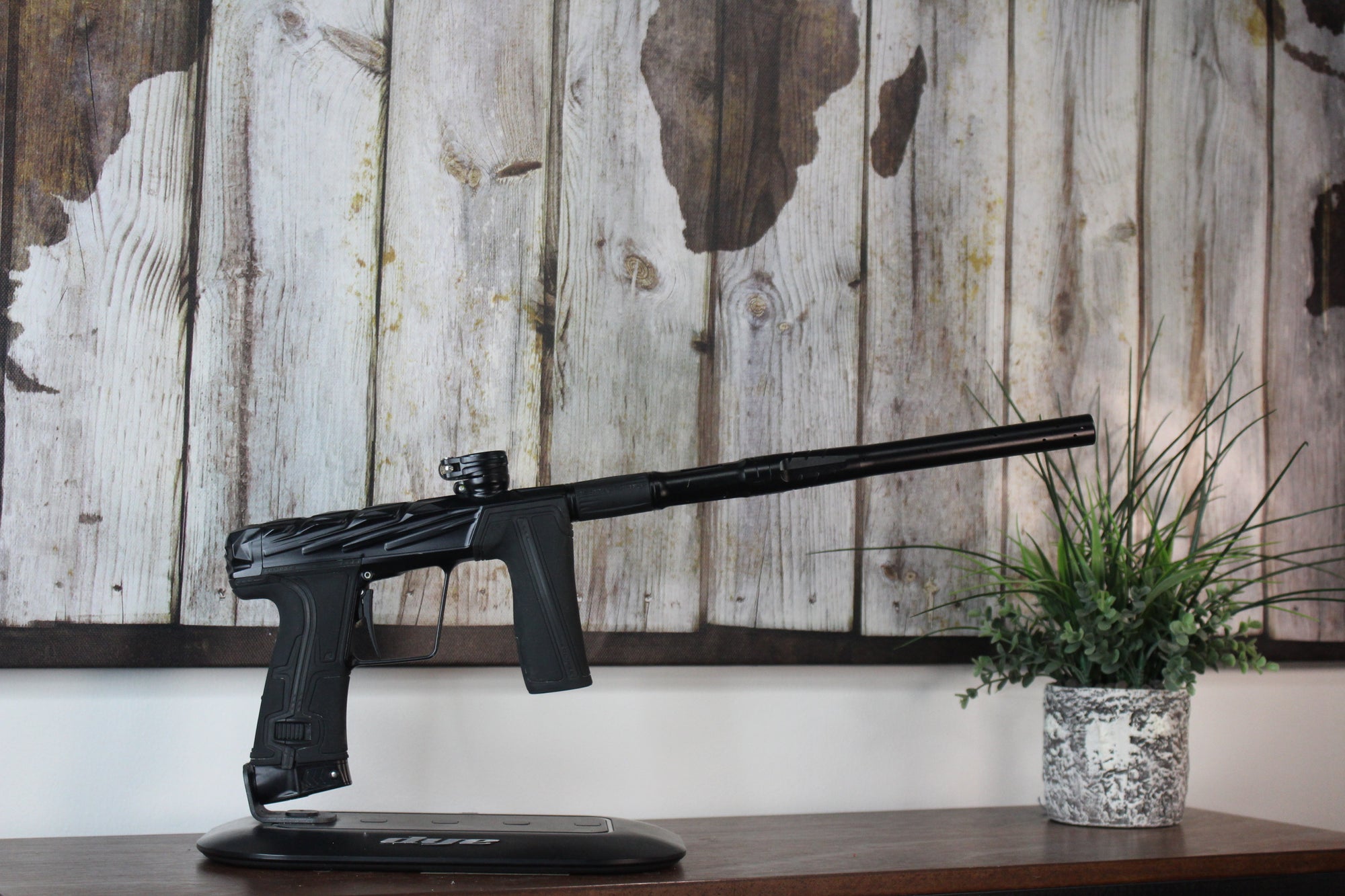 Planet Eclipse Infamous Geo R5 - Black Flag