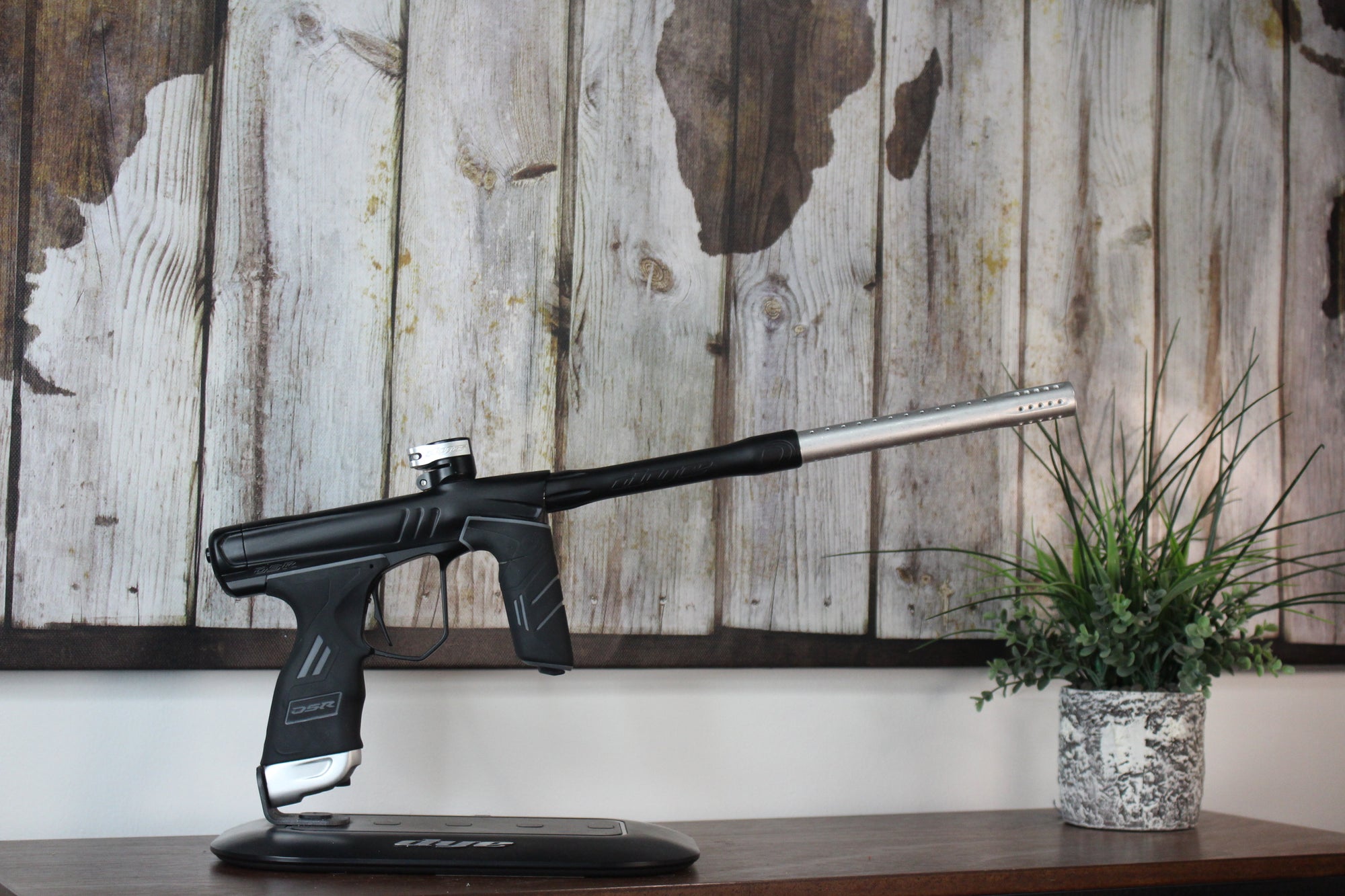 Dye DSR+ - Silver Night