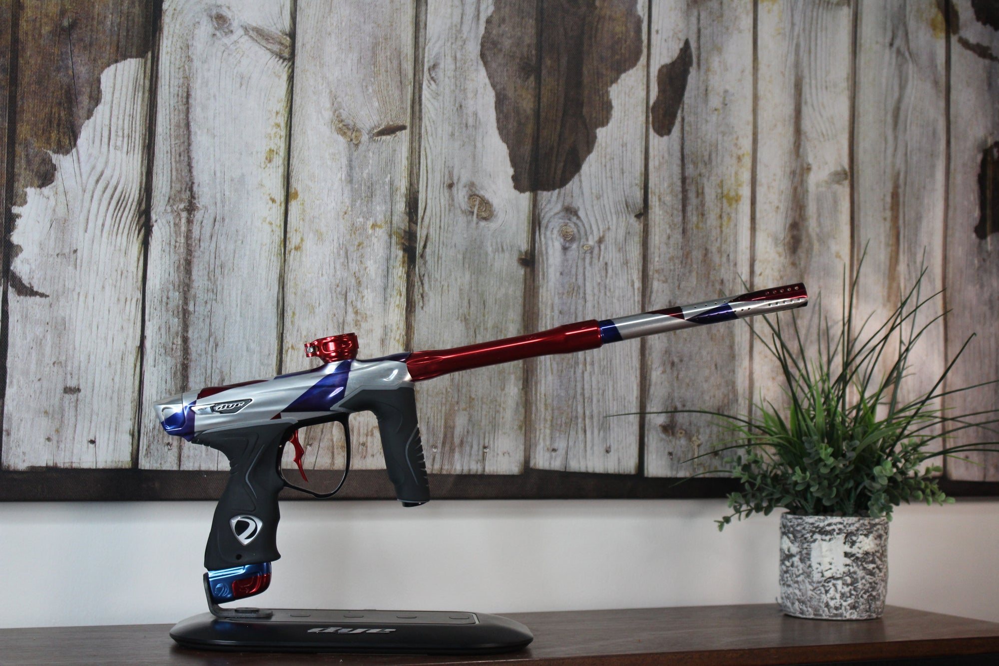 Dye M3+ - Silver/Red/Blue