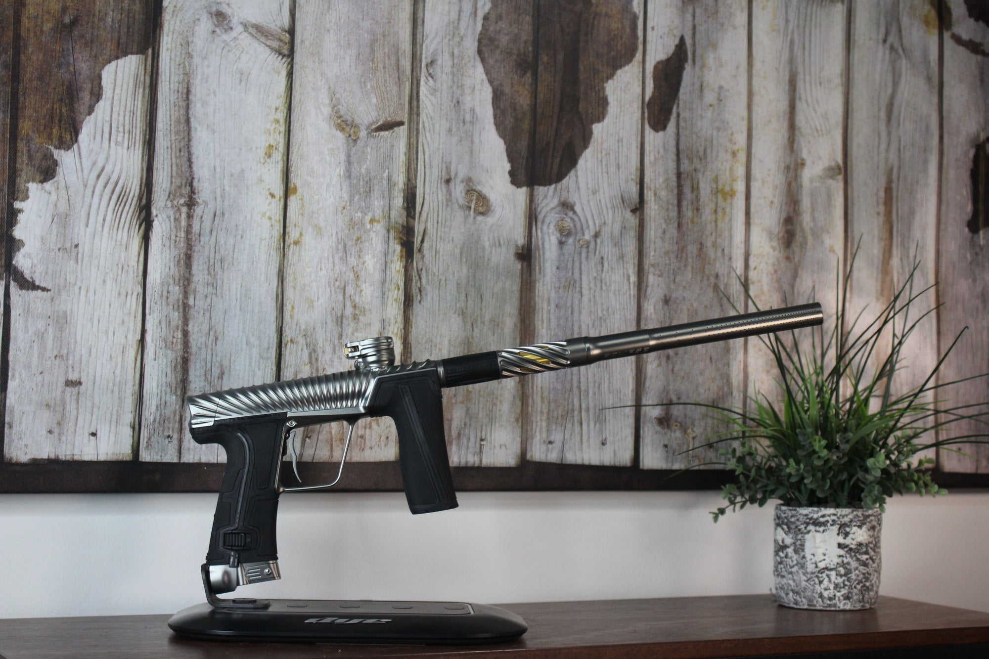 Planet Eclipse Twister CS3Pro - Graphite