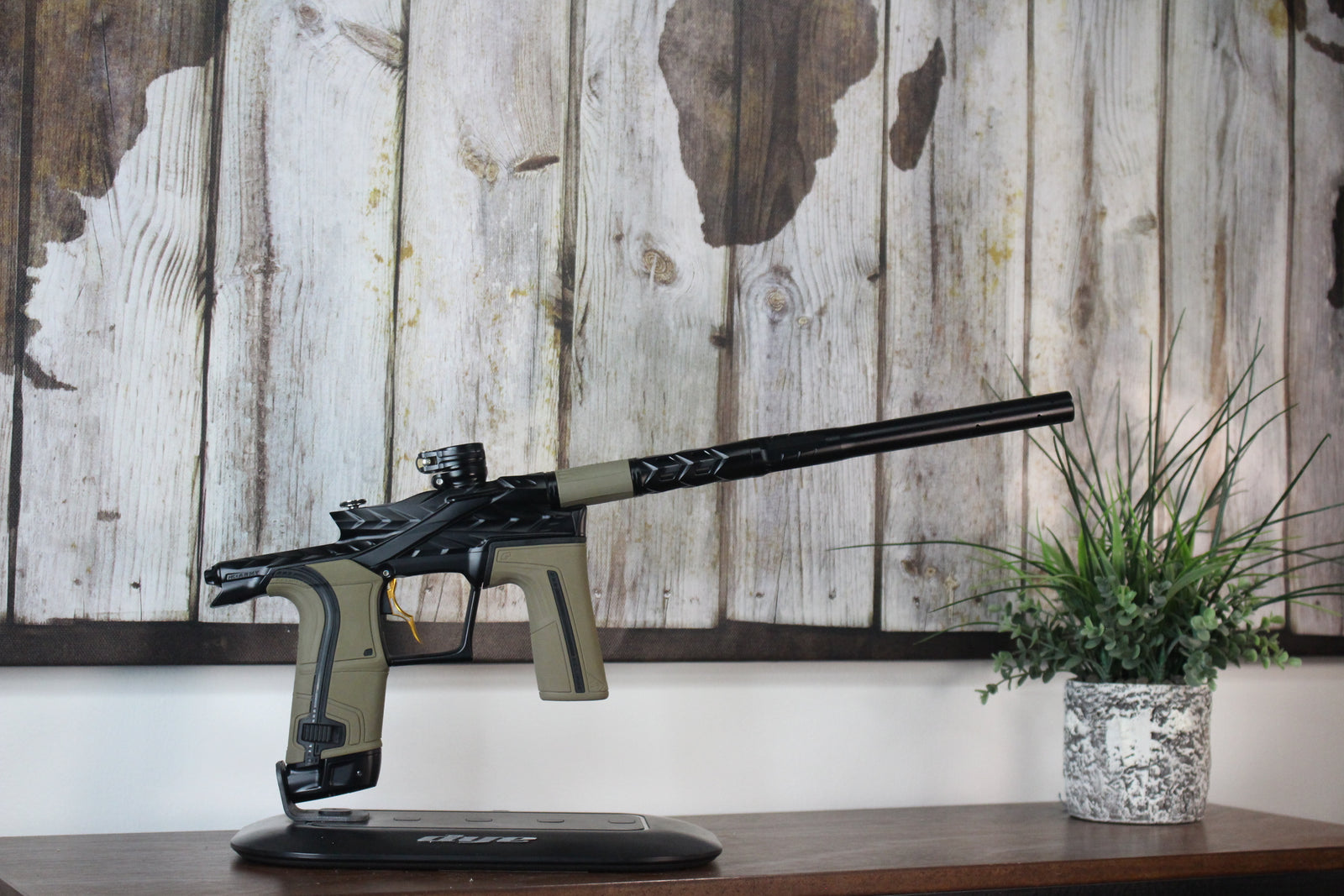 HK Army Fossil LV2 - Black 'n' Tan