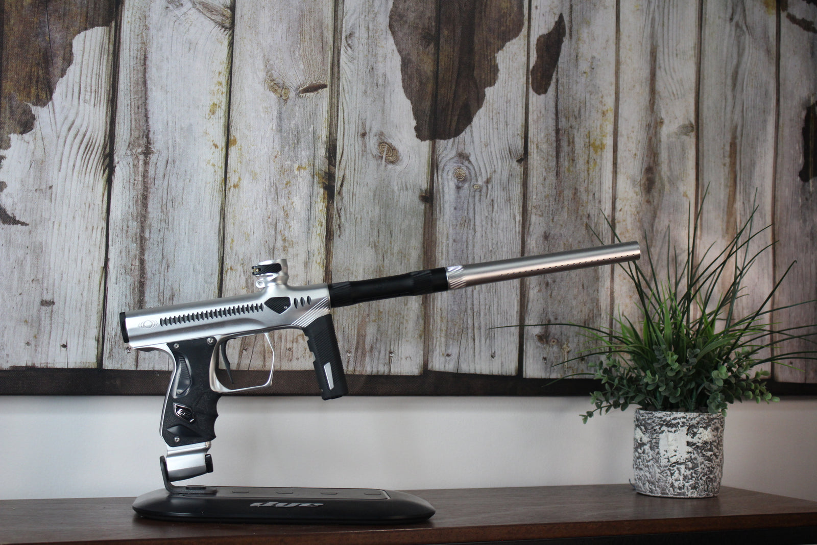 Method Development Shocker ERA - Silver/Black