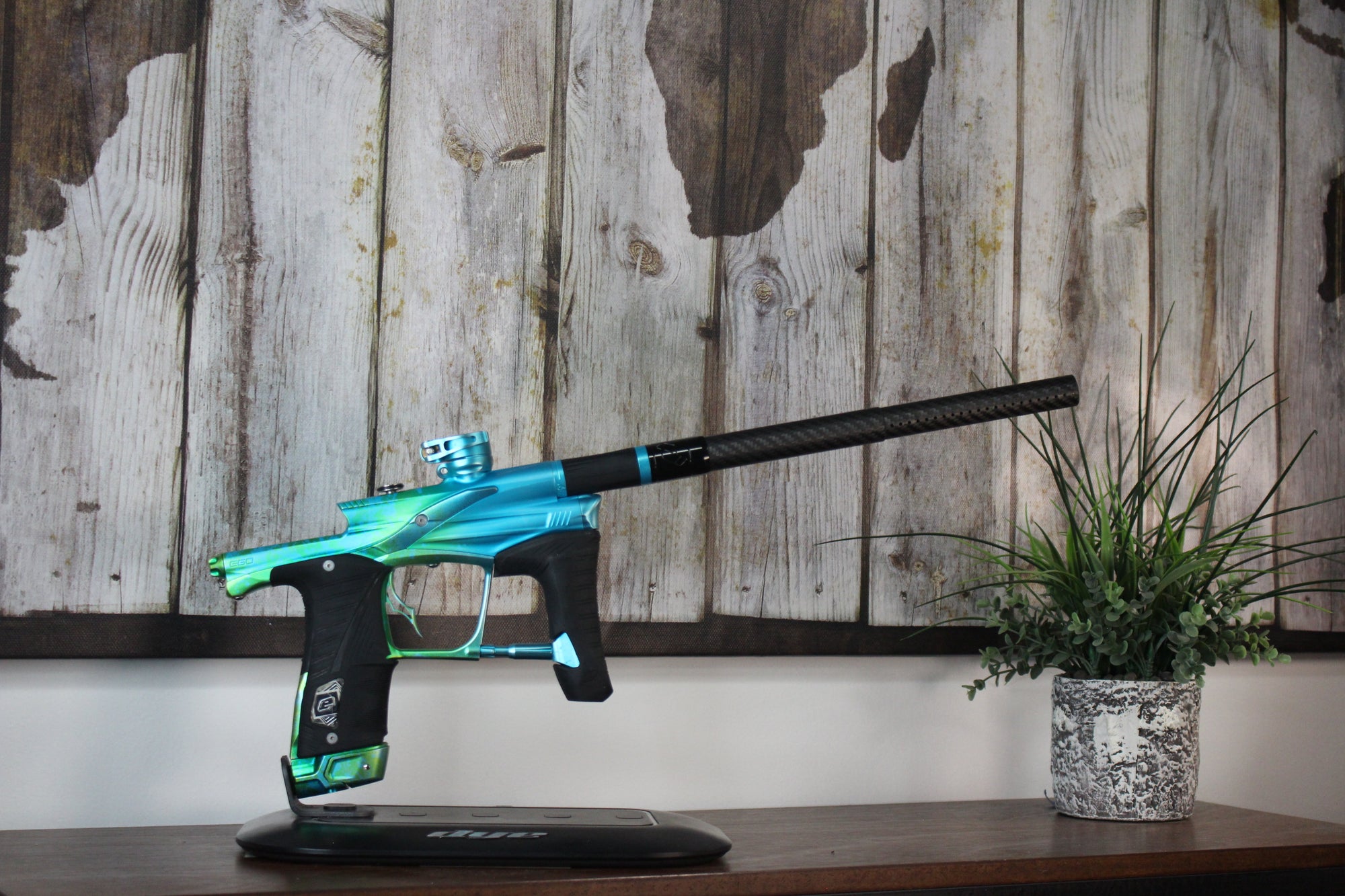 Planet Eclipse LV1.6 - Green/Teal Fade - Mazens Paintball