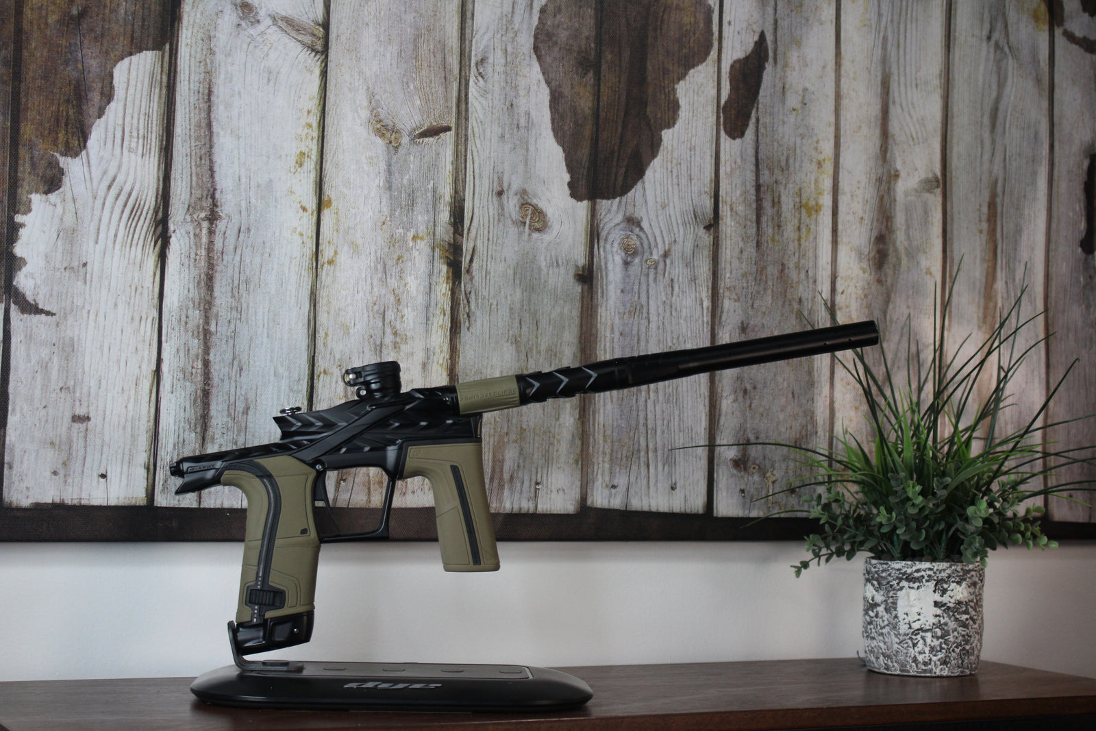 HK Army Fossil LV2 - Black 'n' Tan