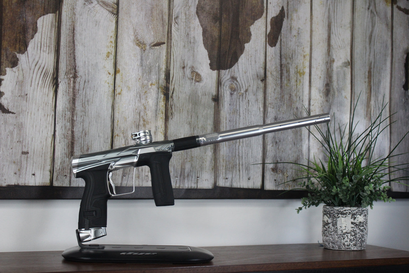 HK Army Invader CS2 Pro - Grey/Silver