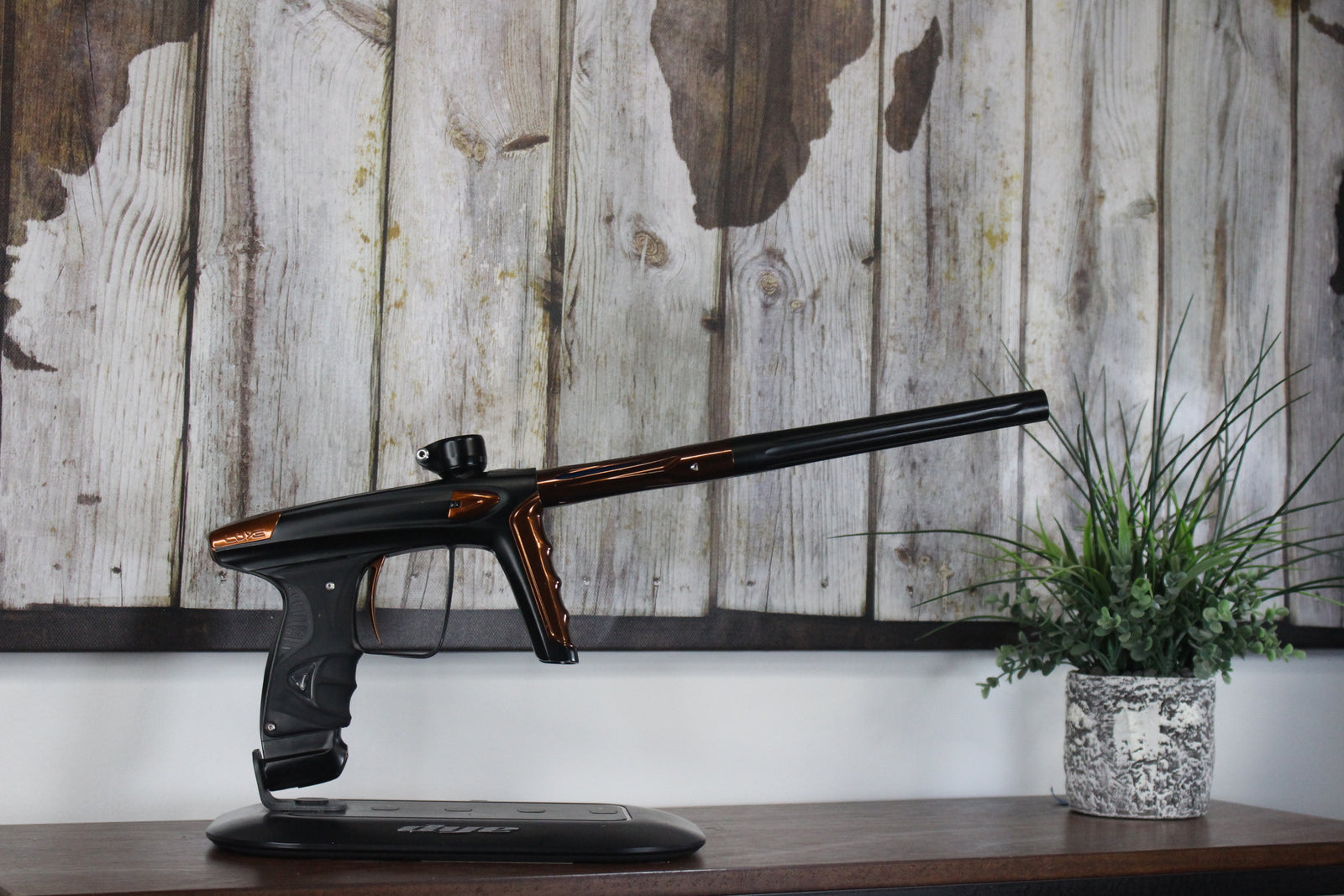 DLX Luxe ICE w/Encore - Black/Brown