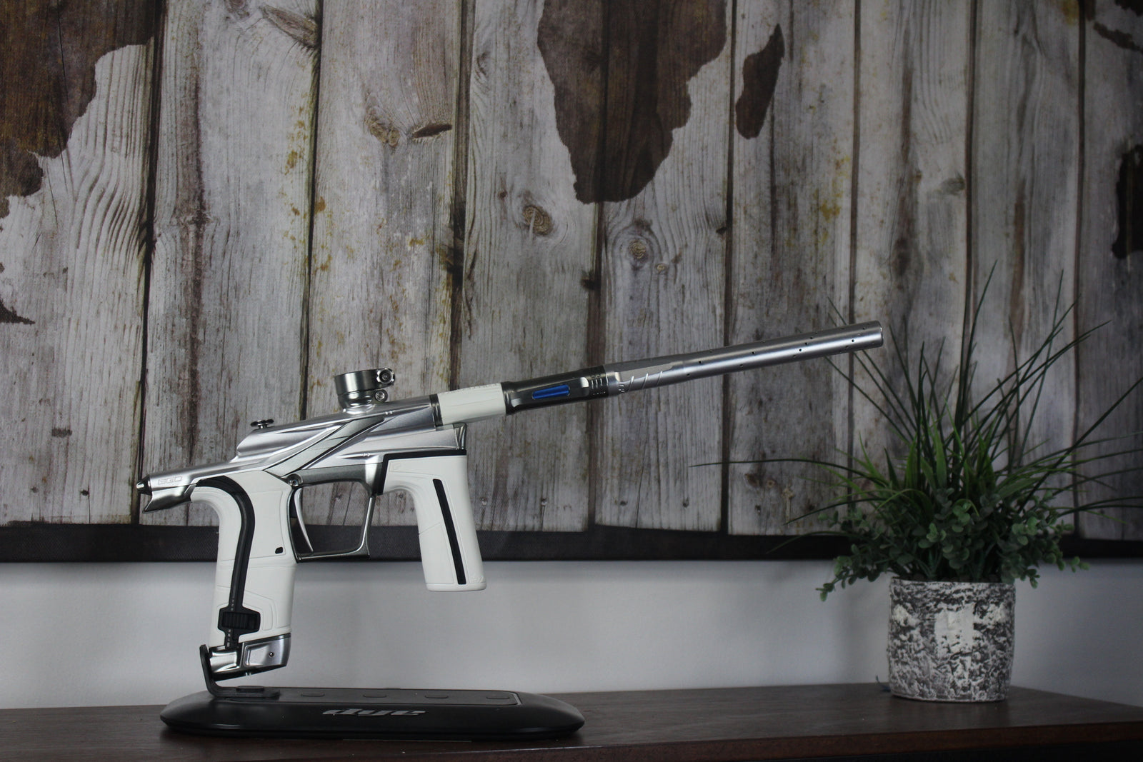 Planet Eclipse LV2 - Silver/Grey