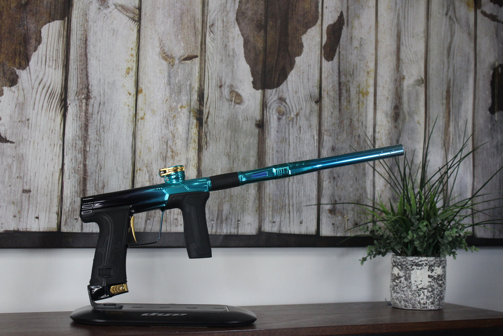 Planet Eclipse CS3 - Black/Teal Fade