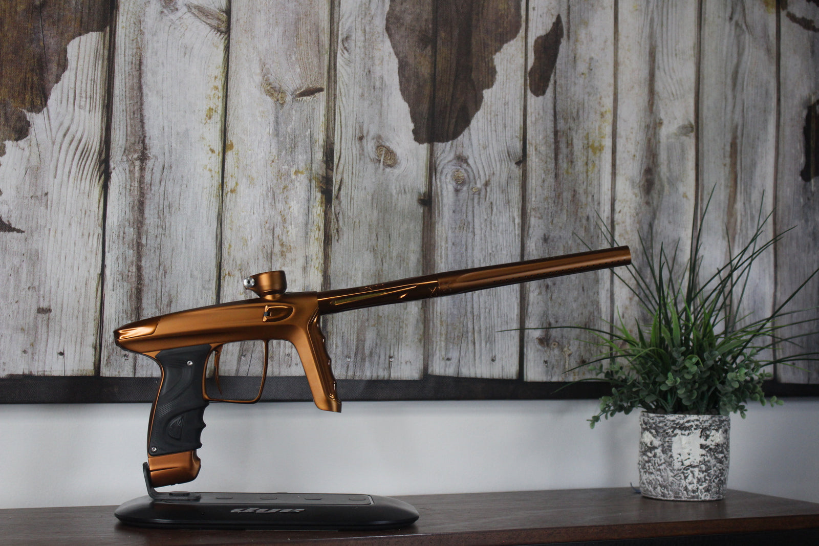 DLX Luxe TM40 - Brown