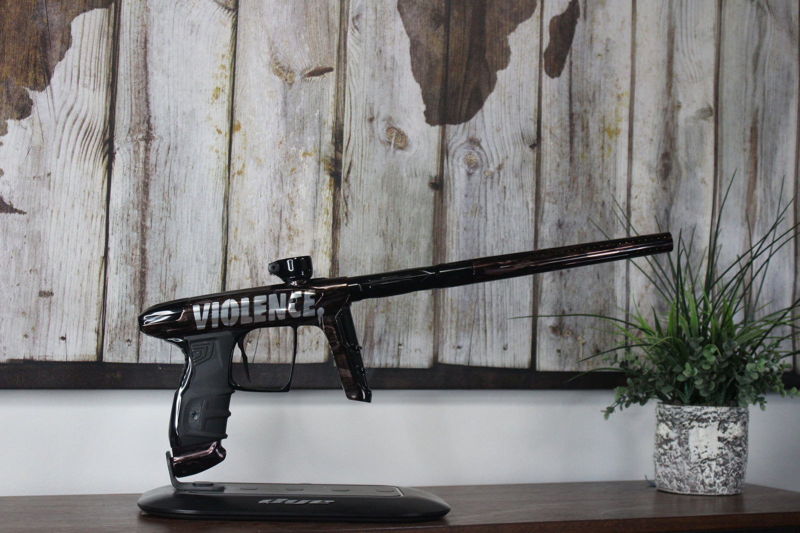 DLX Luxe IDOL - "Violence"