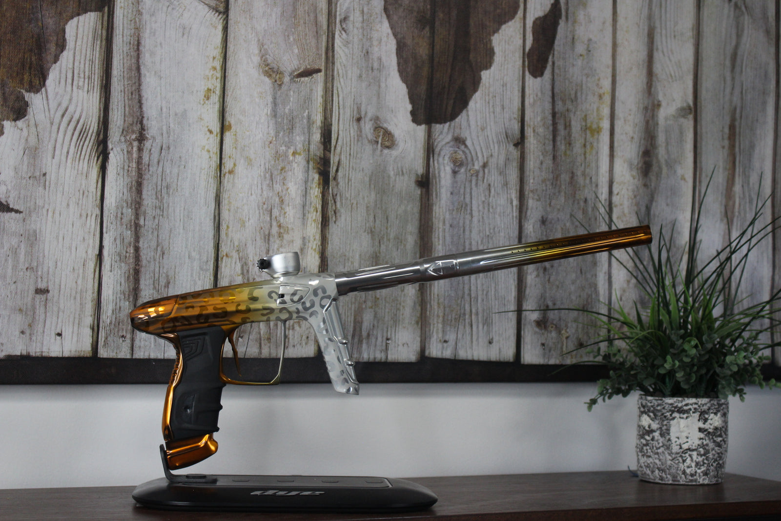 DLX Luxe IDOL - Orange/Clear Cheetah