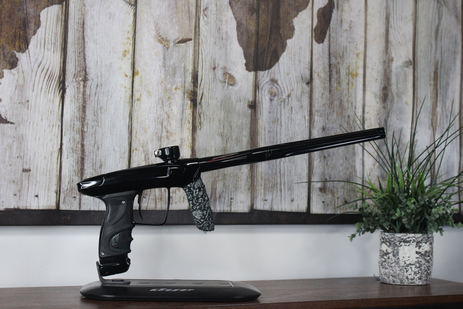 DLX Luxe TM40 - Black