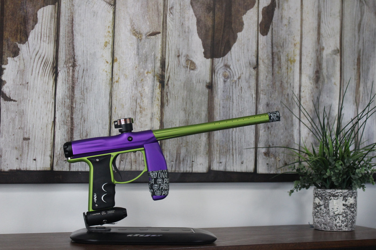 Empire Axe - Purple/Green