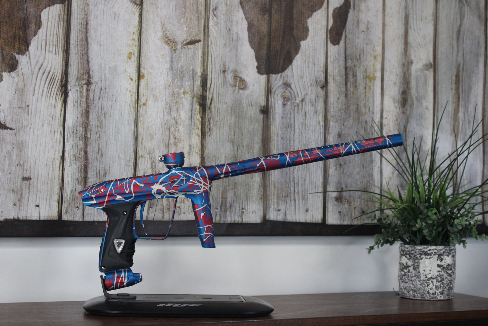 DLX Luxe OLED w/Encore - American Splash