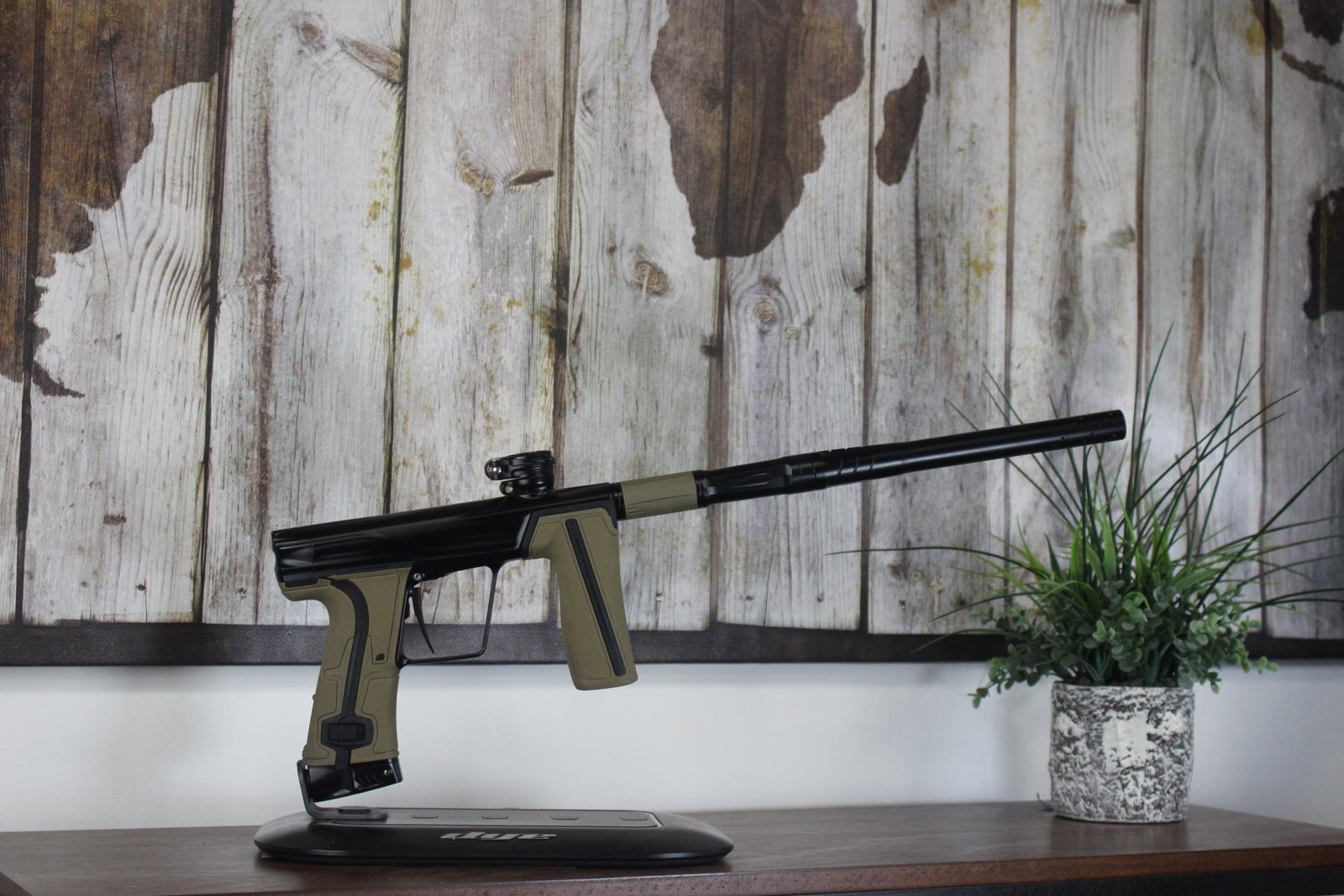 Planet Eclipse Geo R5 - Black 'n' Tan