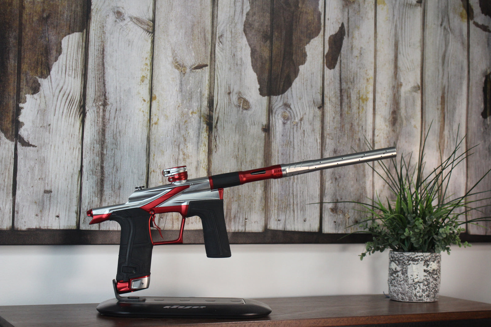 Planet Eclipse LV2 - Revolution