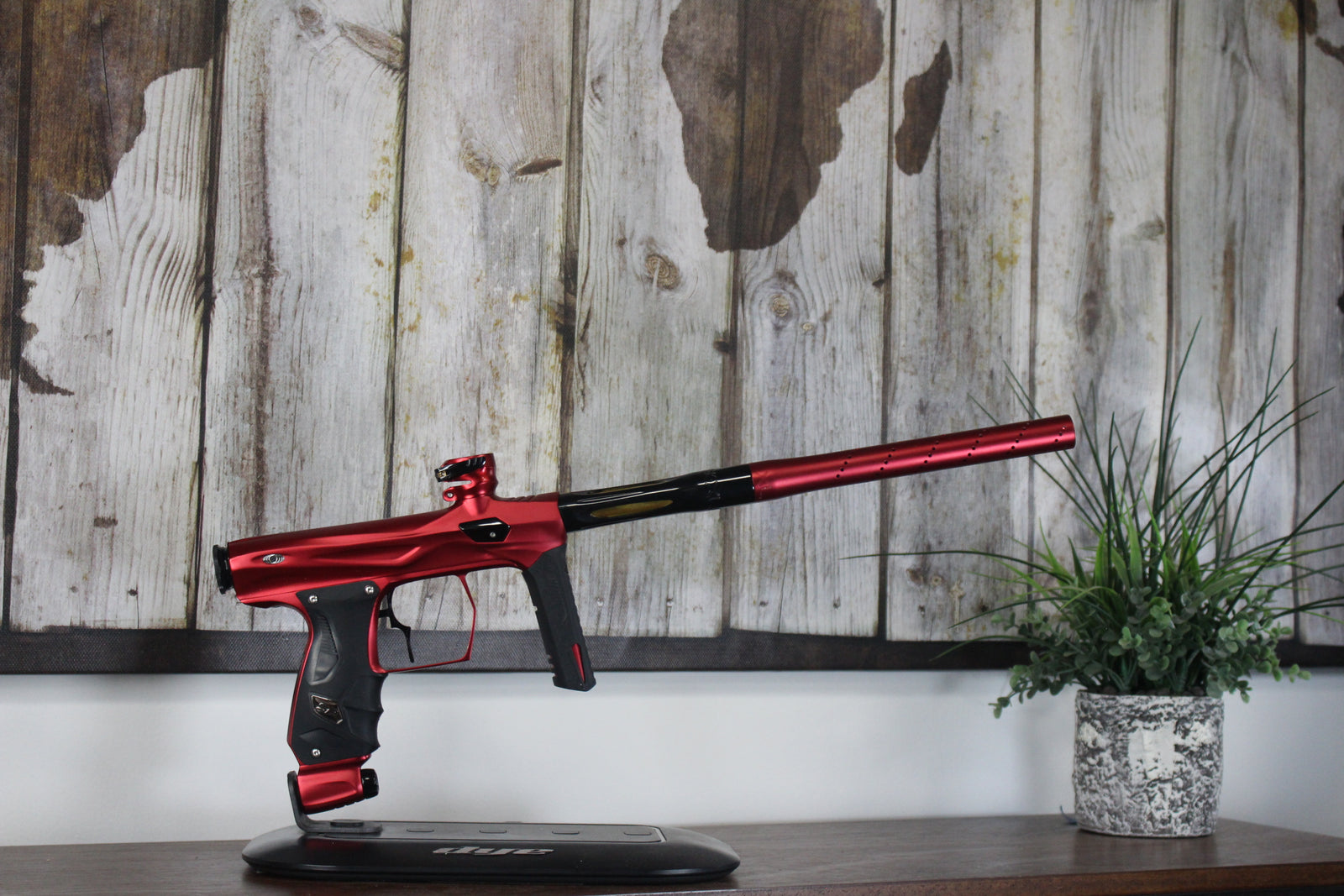 SP Shocker AMP - Red/Black