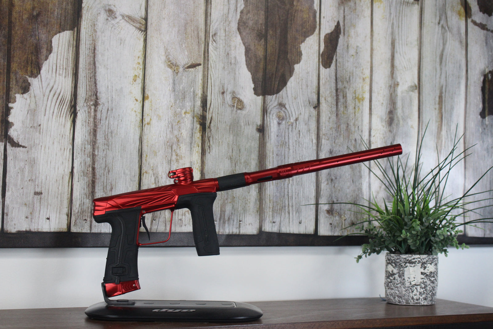 Planet Eclipse Project "G3" CS3 - Red