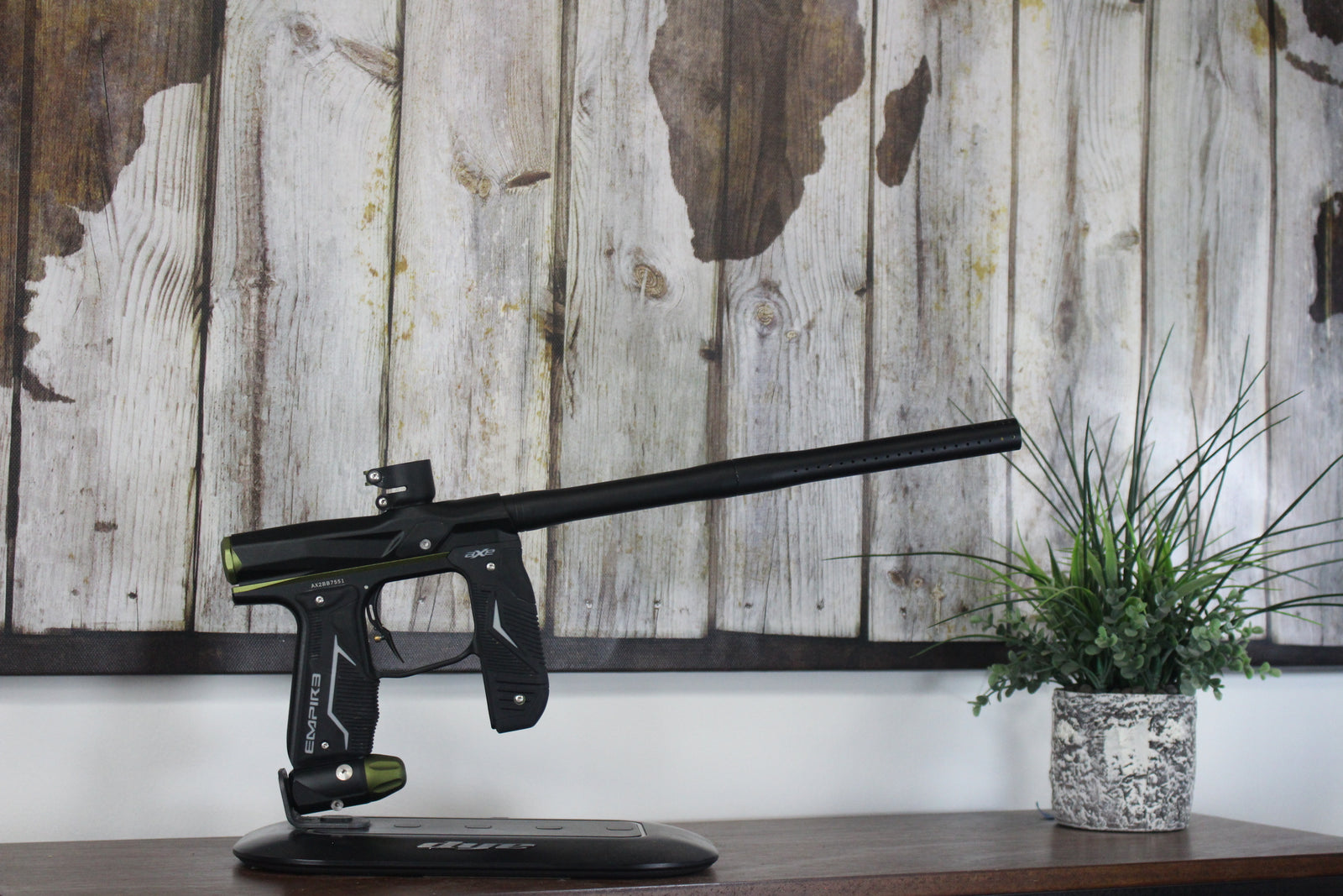 Empire Axe 2.0 - Black/Olive