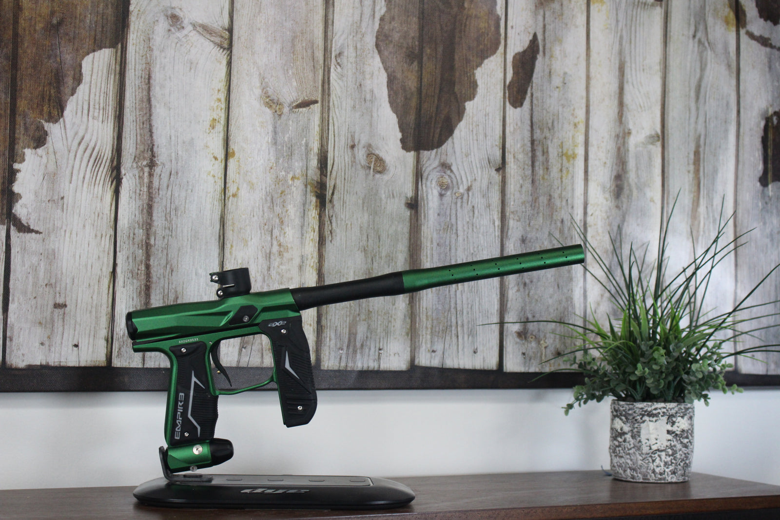 Empire Axe 2.0 - Dark Green/Black