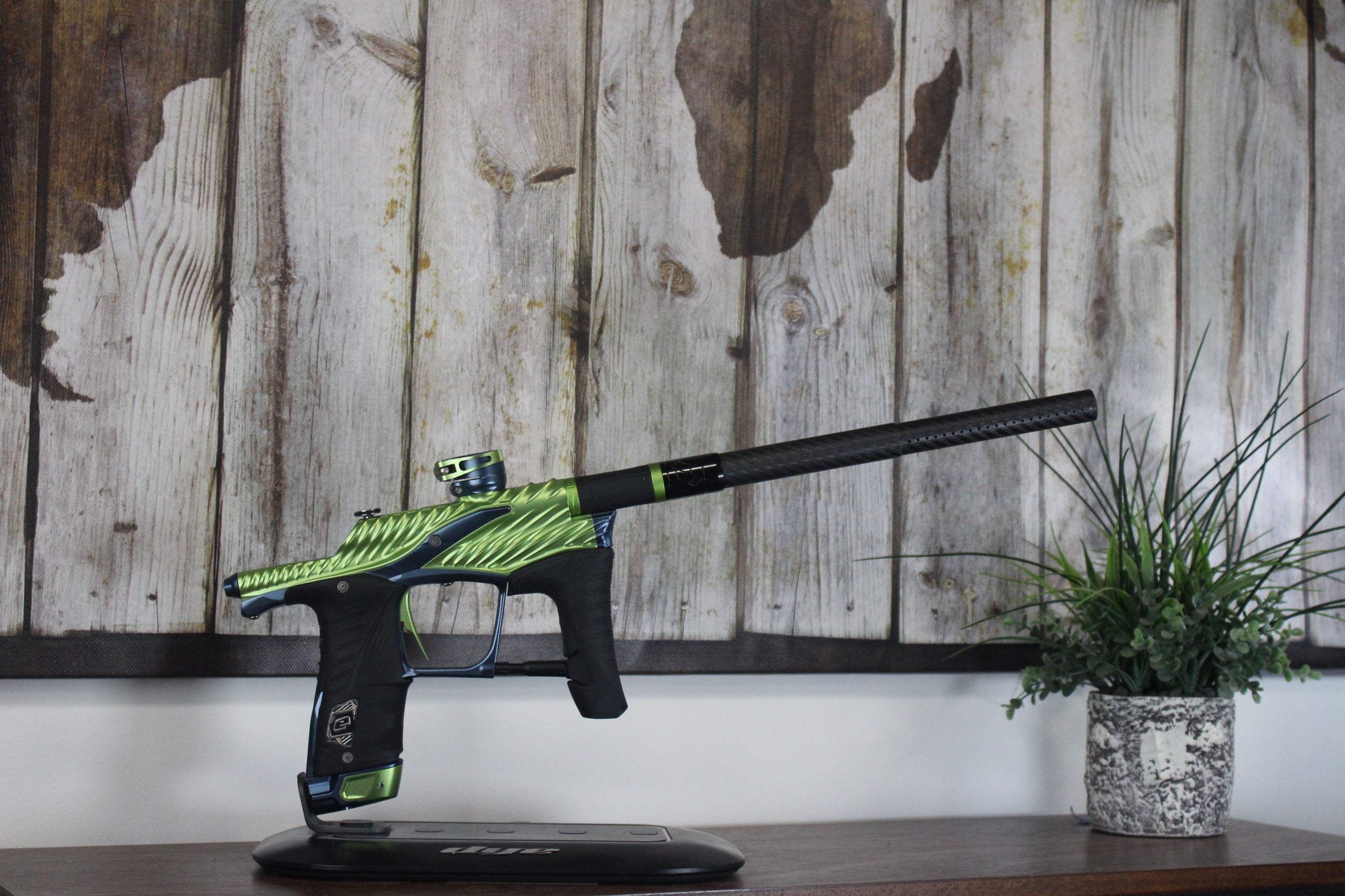 Planet Eclipse Twister LV1.6 - Green/Navy - Mazens Paintball
