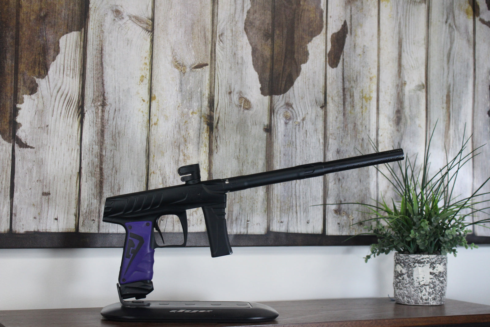Field One Force - Black