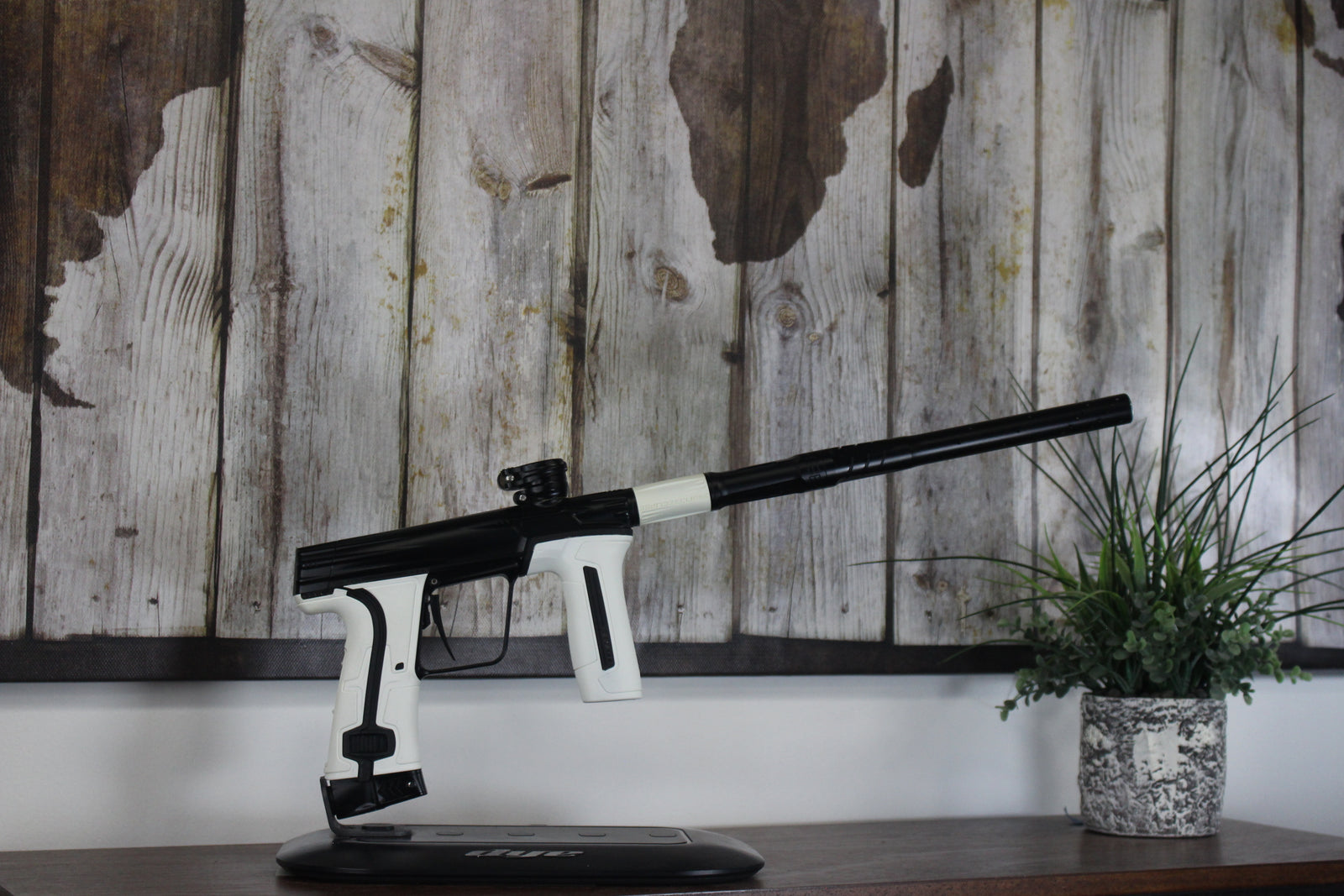Planet Eclipse CS3 - Black