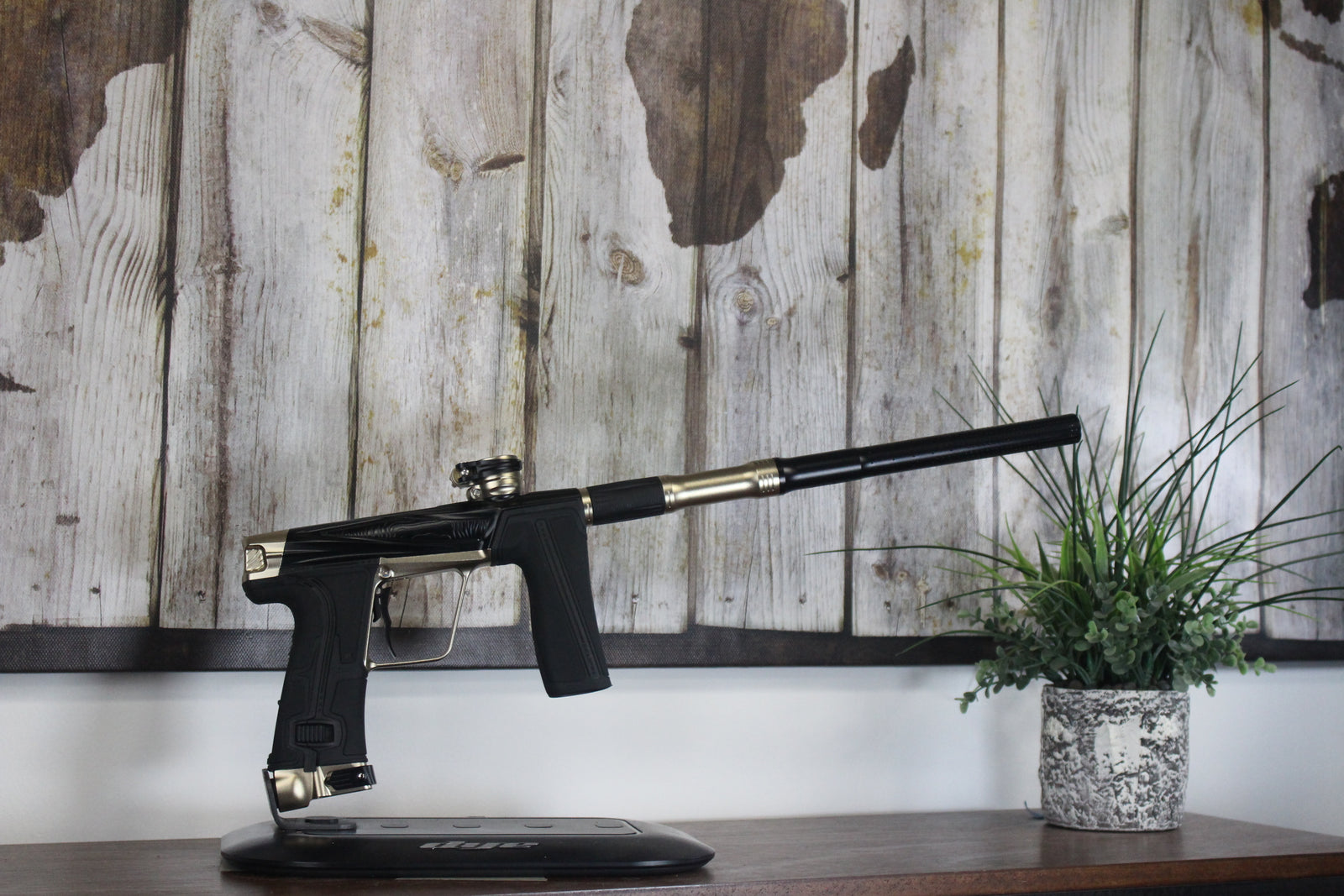 Dark x Planet Eclipse CS3Pro - Black/Sand