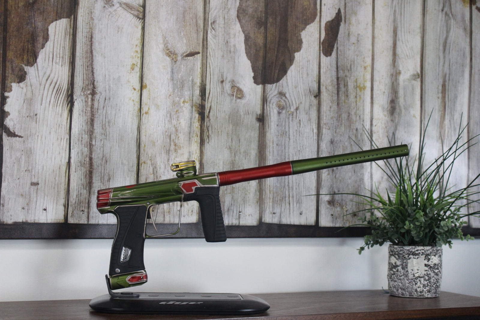 Planet Eclipse Gtek 180R - Fett