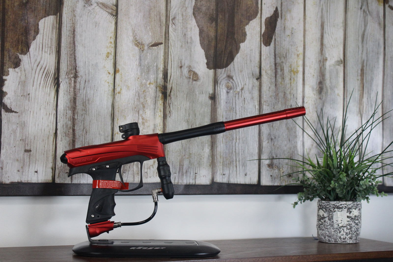 Dye Rize CZR - Red/Black