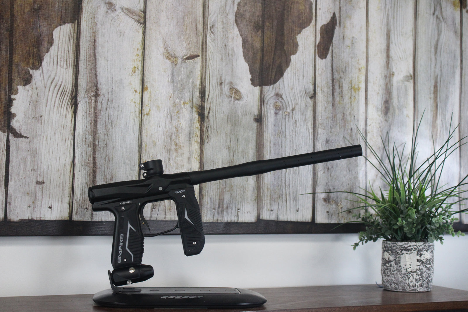 Empire Axe 2.0 - Black