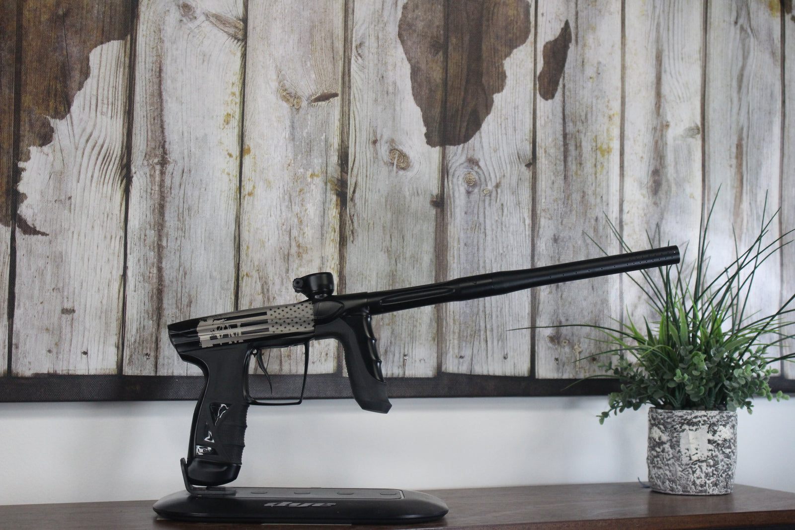 DLX Luxe AIRE - Veteran Militia