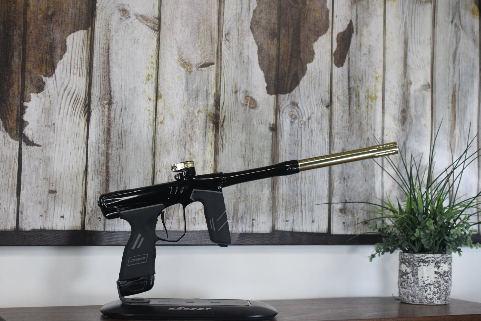 Dye DSR+ - Onyx/Gold