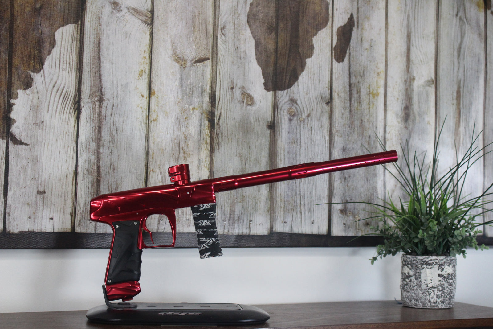 Field One Force V2 - Gloss Red