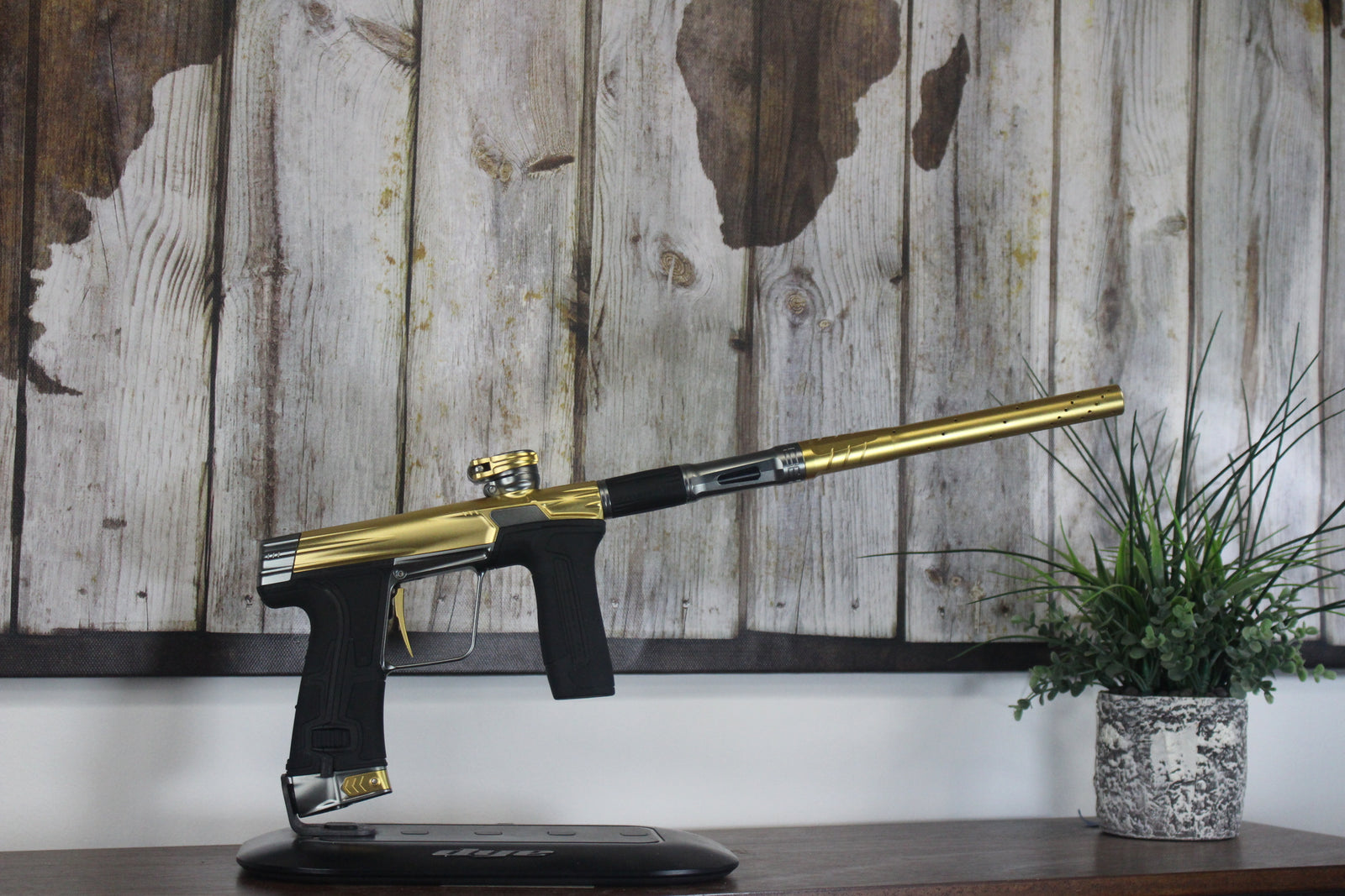 Planet Eclipse CS3 - Gold/Grey