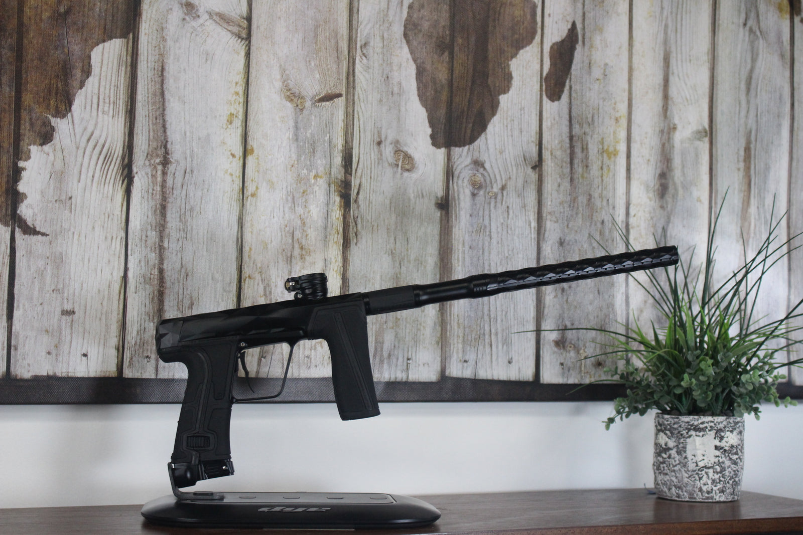 Infamous "Diamond Cut" CS3Pro - Black Flag