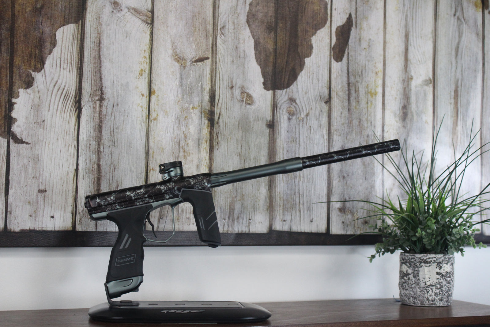 Dye DSR Pro - LE Sandana FS Grey