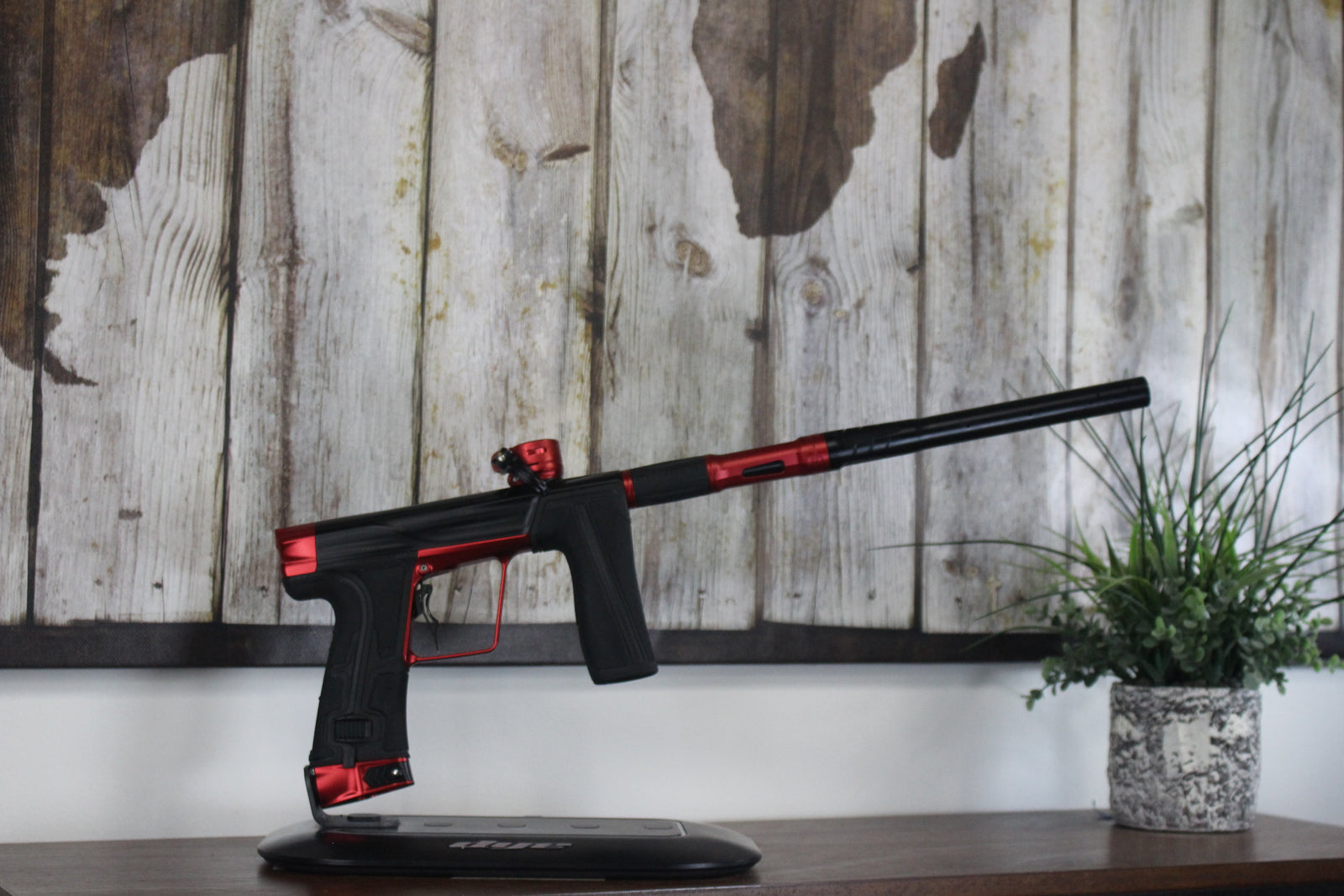 Planet Eclipse Geo R5 - Black/Red