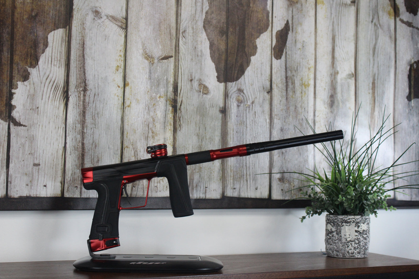 Planet Eclipse Geo R5 - Black/Red