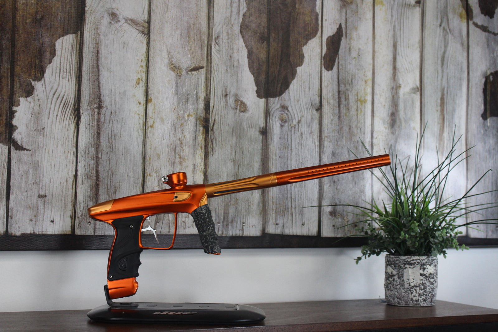 DLX Luxe TM40 - Orange