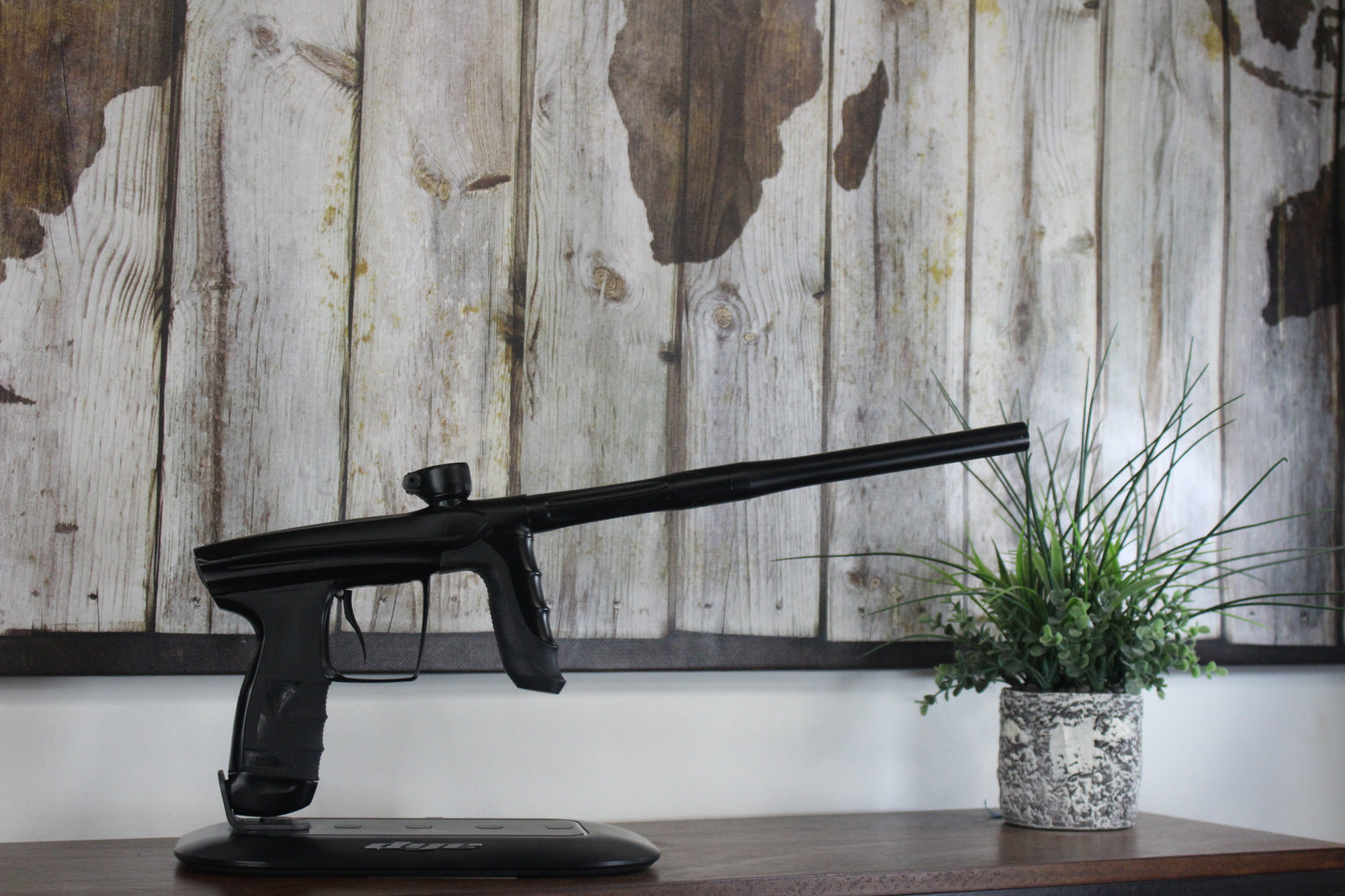 DLX Luxe AIRE - Dust Black (Fire Sale!)